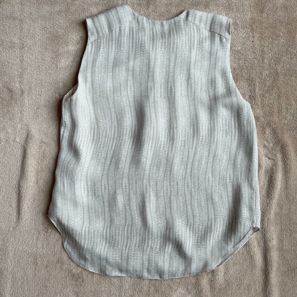 L' Agence Silk Camisole - Picture 2 of 12